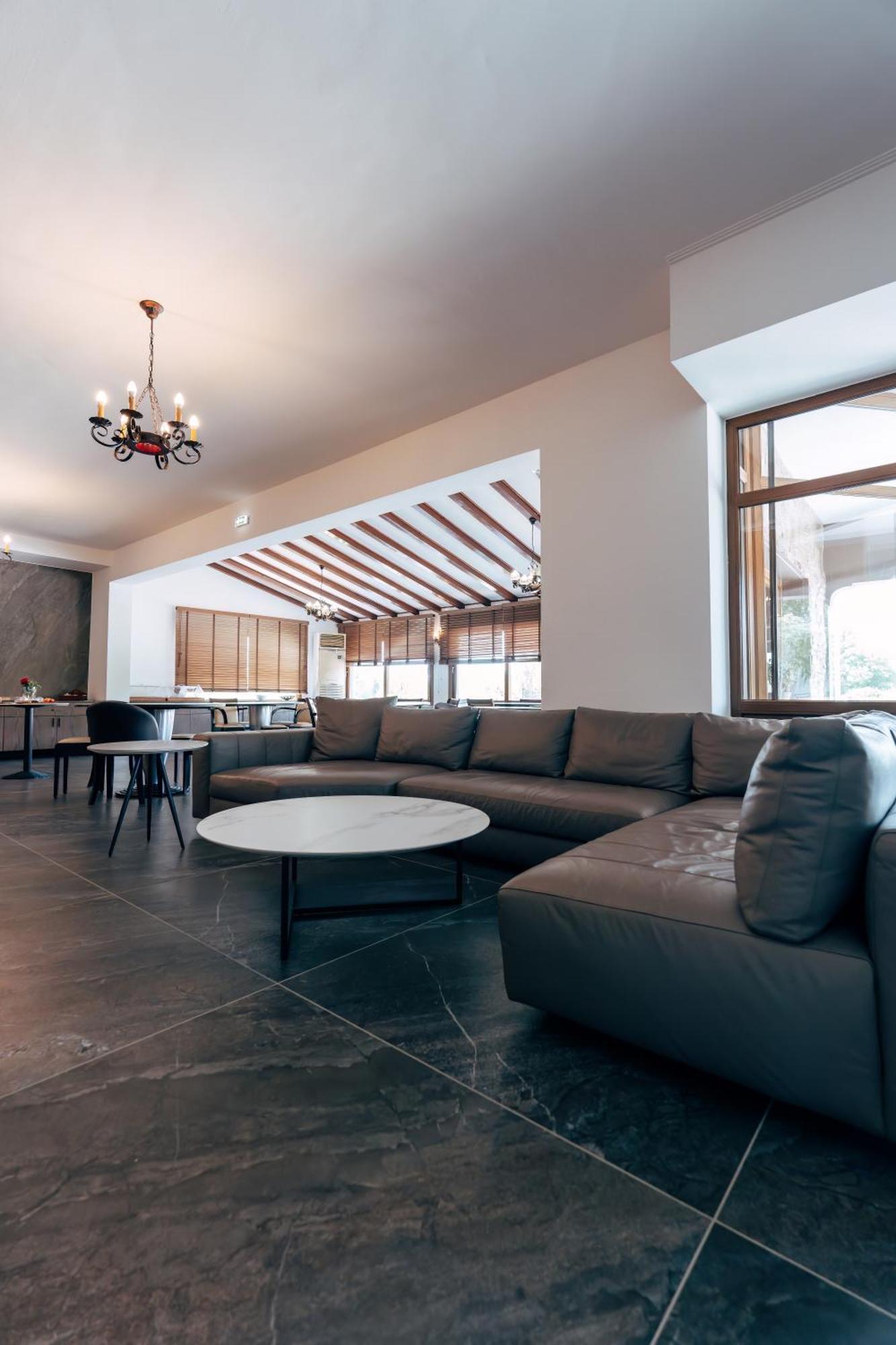 Hotel Agistro Ángistron Extérieur photo