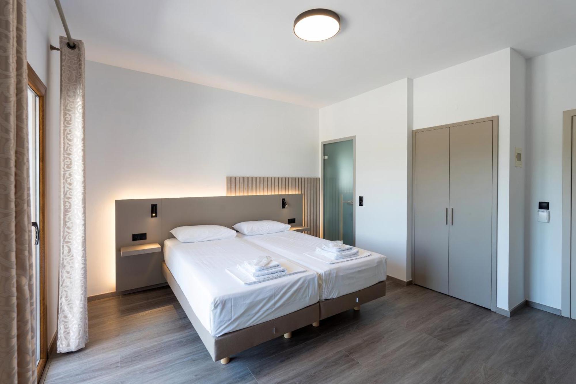 Hotel Agistro Ángistron Extérieur photo