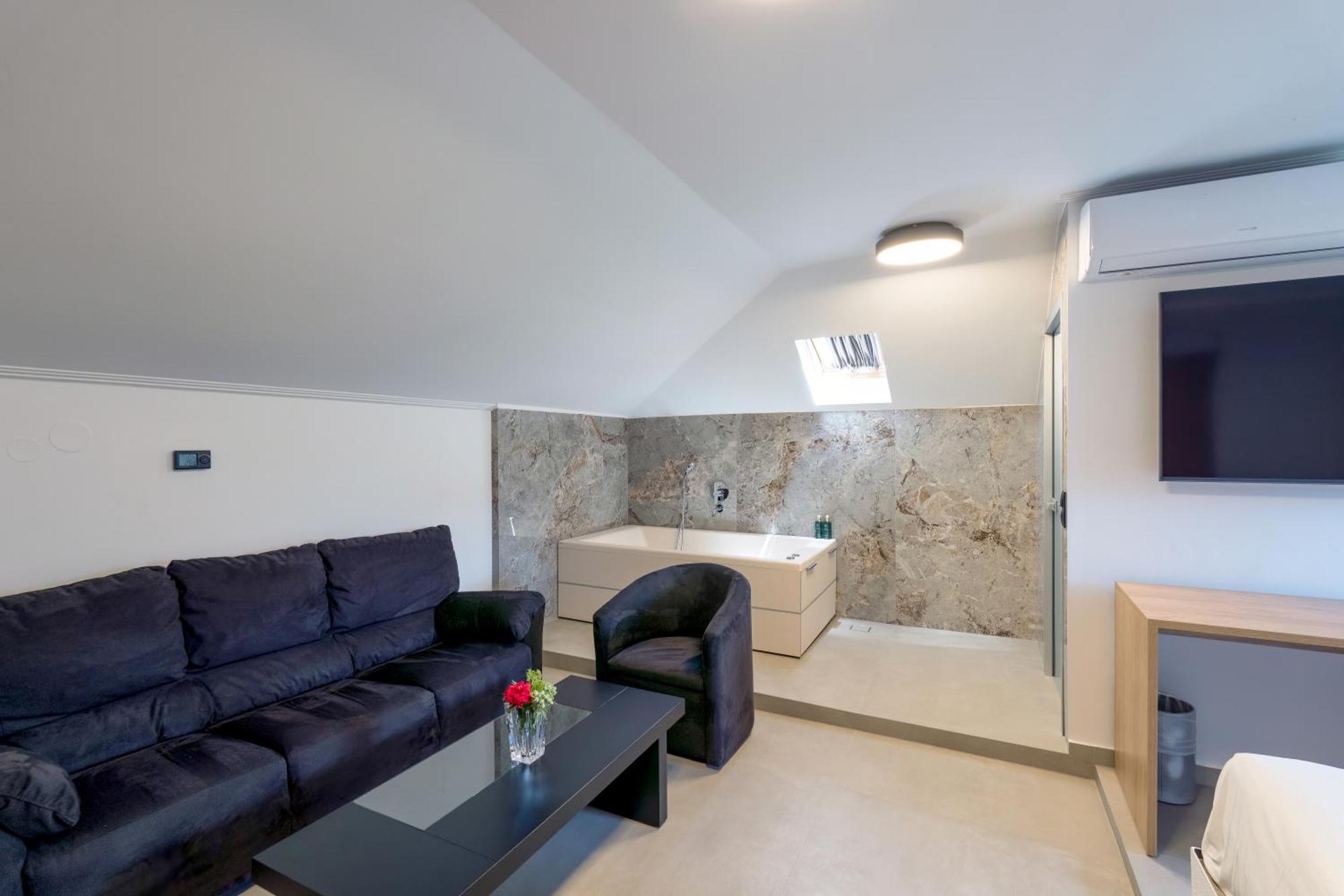 Hotel Agistro Ángistron Extérieur photo
