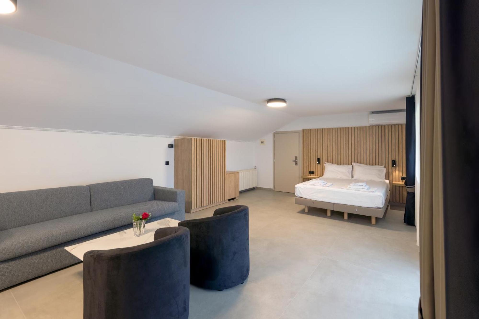 Hotel Agistro Ángistron Extérieur photo